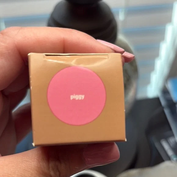 Rhode Pocket Blush - Piggy - Picture 2 of 2